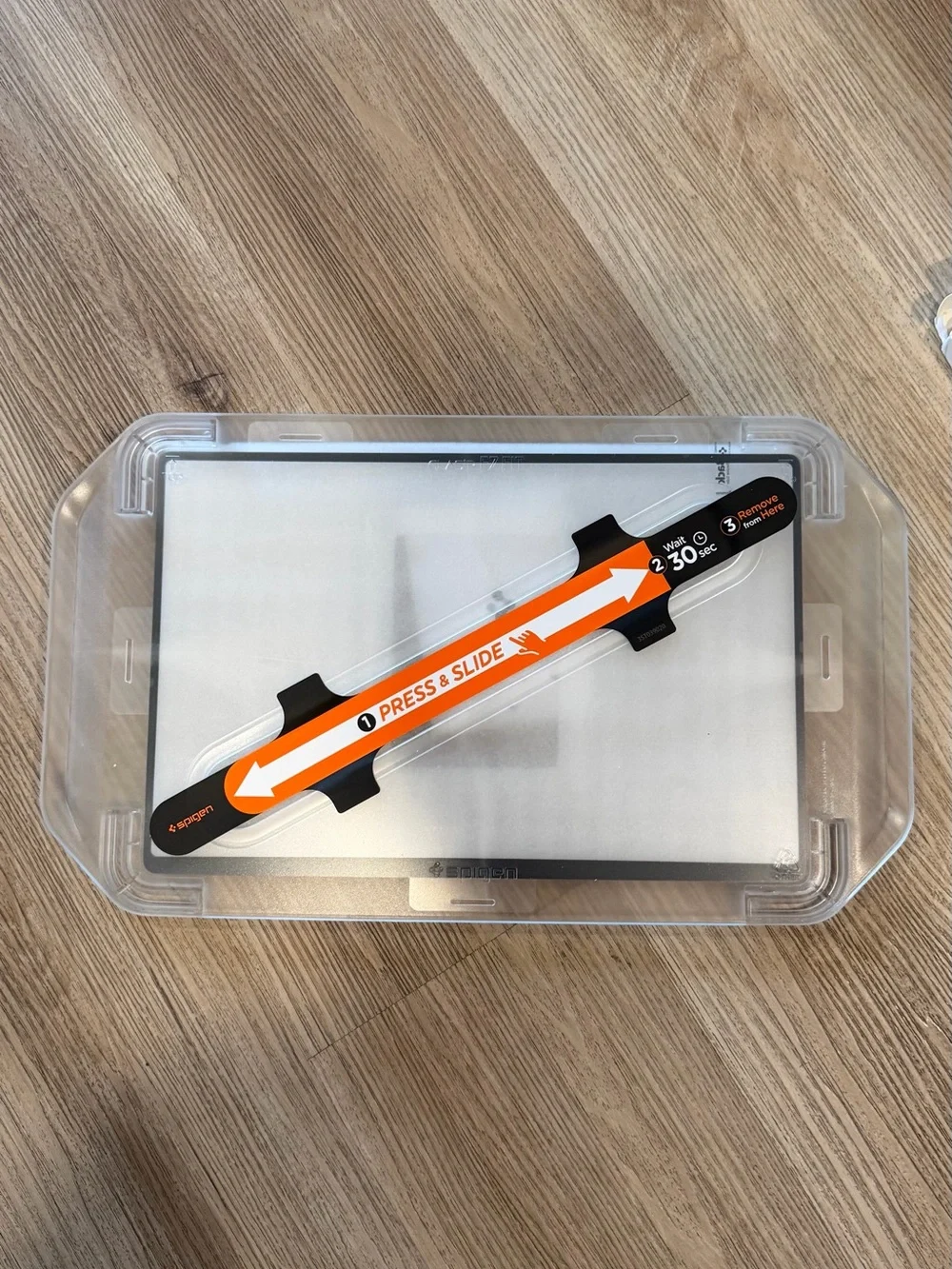 Spigen TESLA Clear EZ Fit Screen Protector - Transparent